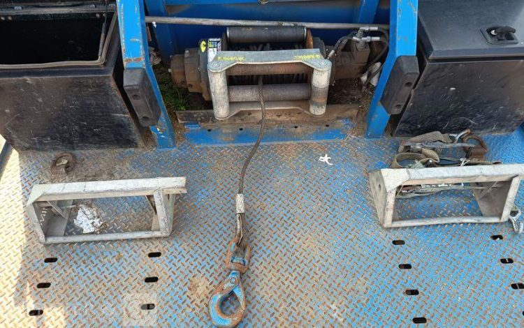 MAN PORTEUR TGS 18,320 PORTE ENGIN – PTAC : 19 TONNES – DIESEL – ANNEE 2019 BLANC FM-583-AV