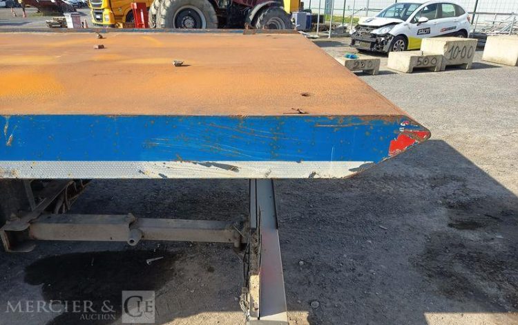 MAN PORTEUR TGS 18,320 PORTE ENGIN – PTAC : 19 TONNES – DIESEL – ANNEE 2019 BLANC FM-583-AV