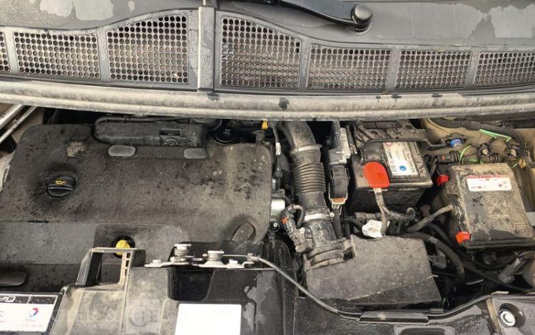 CITROEN JUMPY FOURGON 2.0 BLUEHDI 120 M L2 DRIVER EAT GRIS FN-980-PX