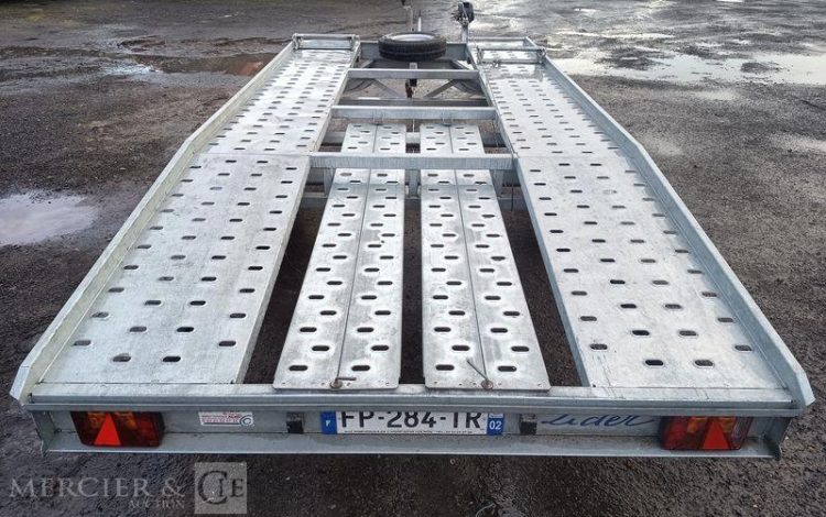 LIDER REMORQUE PORTE VOITURE 39790 – 2 ESSIEUX – PTAC 2,7 TONNES – ANNEE 2020  FP-284-TR