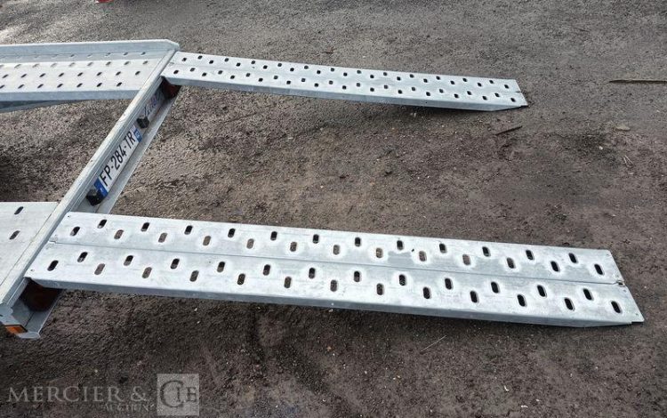 LIDER REMORQUE PORTE VOITURE 39790 – 2 ESSIEUX – PTAC 2,7 TONNES – ANNEE 2020  FP-284-TR