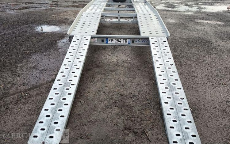 LIDER REMORQUE PORTE VOITURE 39790 – 2 ESSIEUX – PTAC 2,7 TONNES – ANNEE 2020  FP-284-TR
