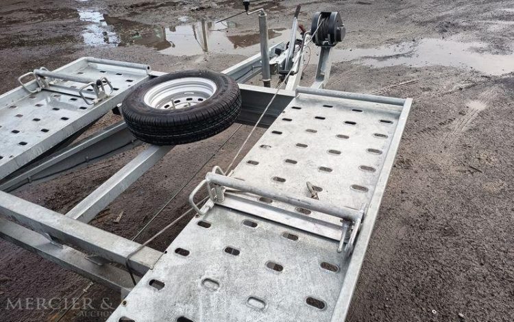 LIDER REMORQUE PORTE VOITURE 39790 – 2 ESSIEUX – PTAC 2,7 TONNES – ANNEE 2020  FP-284-TR