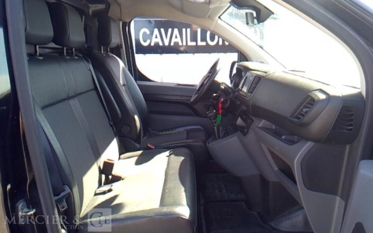 PEUGEOT EXPERT FG 1.5 BLUEHDI 120CH L1 PREMIUM S&S NOIR FP-327-QP