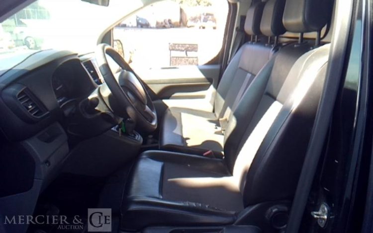 PEUGEOT EXPERT FG 1.5 BLUEHDI 120CH L1 PREMIUM S&S NOIR FP-327-QP