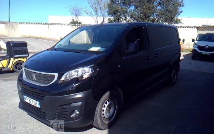 PEUGEOT EXPERT FG 1.5 BLUEHDI 120CH L1 PREMIUM S&S NOIR FP-327-QP