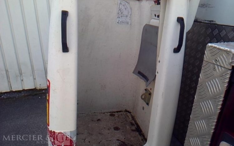 RENAULT TRAFIC NACELLE SUR VL 11M 1163H L1H1 1200 120CH GD CONFORT BLANC FQ-412-YJ