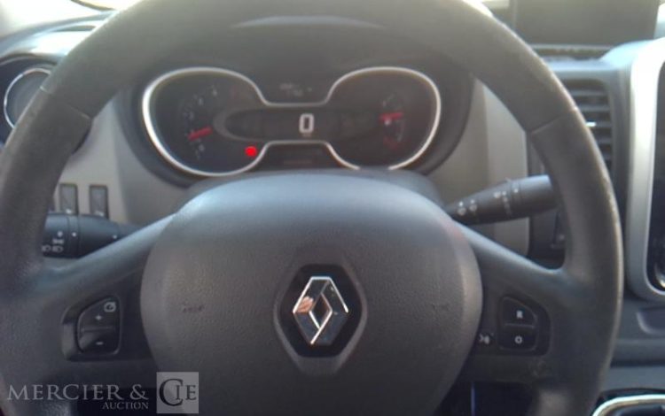 RENAULT TRAFIC NACELLE SUR VL 11M 1163H L1H1 1200 120CH GD CONFORT BLANC FQ-412-YJ