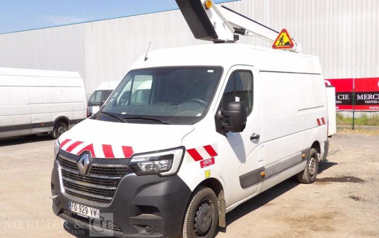 RENAULT MASTER AVEC NACELLE VERSALIFT ETL32-125 12A14M – DIESEL – ANNEE 2020 BLANC FQ-929-VW