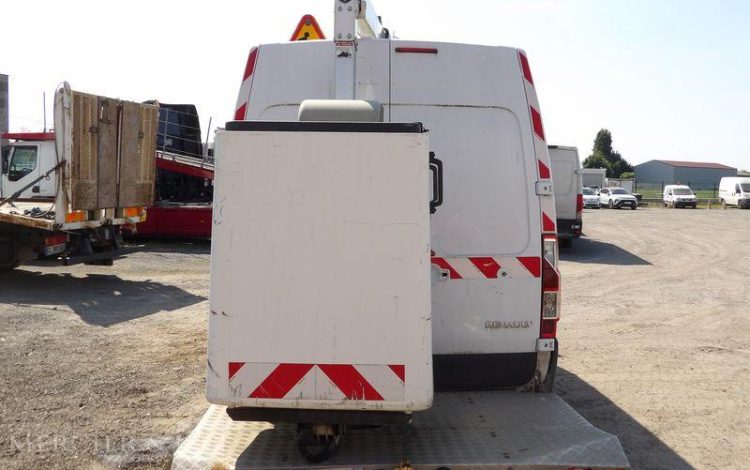 RENAULT MASTER AVEC NACELLE VERSALIFT ETL32-125 12A14M – DIESEL – ANNEE 2020 BLANC FQ-929-VW