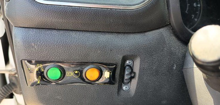 RENAULT MASTER AVEC NACELLE VERSALIFT ETL32-125 12A14M – DIESEL – ANNEE 2020 BLANC FQ-929-VW