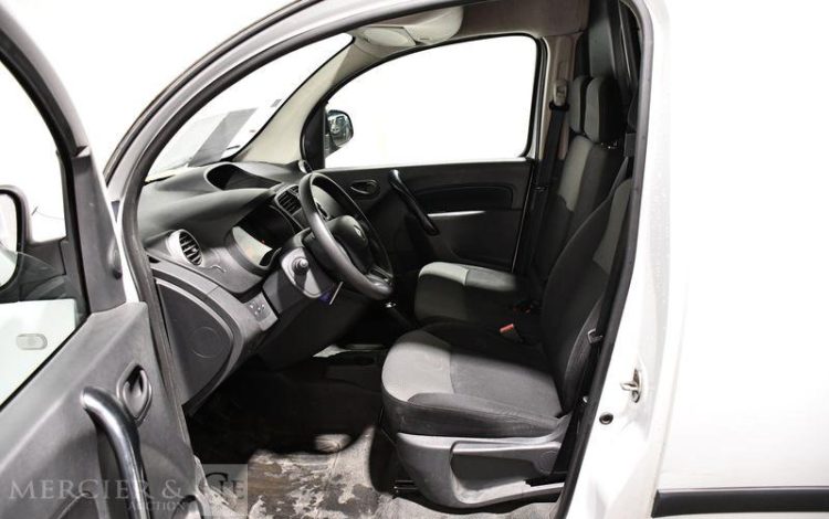 RENAULT KANGOO 1.5 BLUEDCI 95ch GRAND-CONFORT BLANC FS-002-ZP