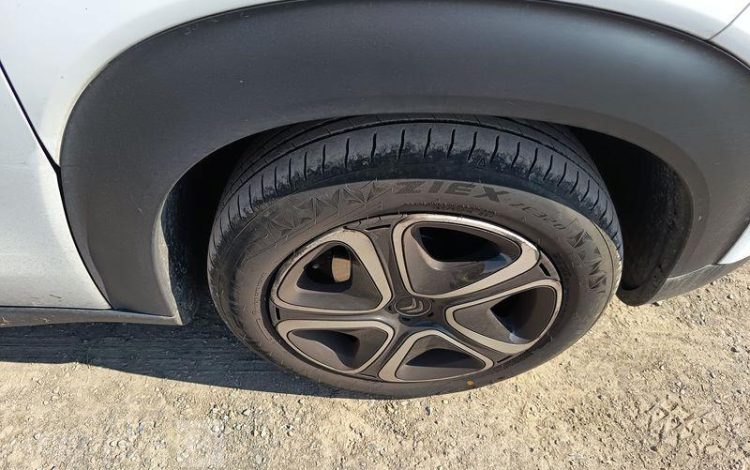 CITROEN C3 AIRCROSS BLUEHDI 100 S&S vente à pro uniquement car immo police BLANC FS-185-FF