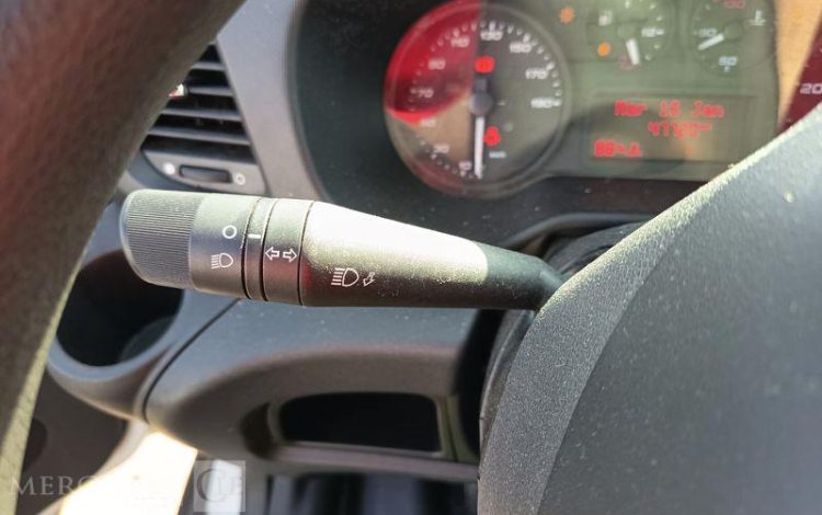 IVECO DAILY VI 35C16 156 CV AVEC HAYON – DIESEL – 47720 KMS – ANNEE 2020 BLANC FS-383-KE