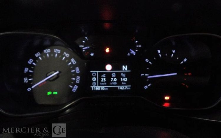 CITROEN BERLINGO COMBI 1.5 BLUEHDI 130ch M L1 FEEL EAT VERT FT-863-VK