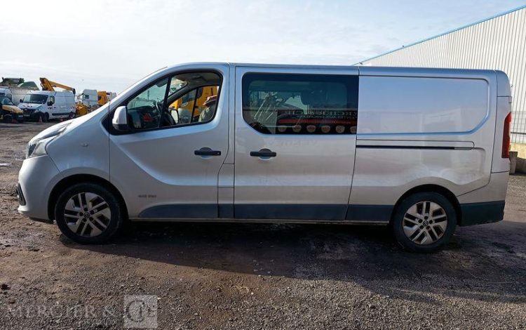 NISSAN NV300 FOURGON 2.0 DCI 145ch – CABINE APPRO – DIESEL – 105234 KMS – ANNEE 2020 GRIS FV-208-LF