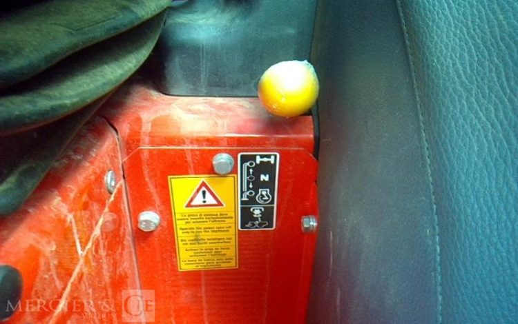 ANTONIO CARRARO TRACTEUR SRX7800 107H AN2020 ROUGE FX-065-EH