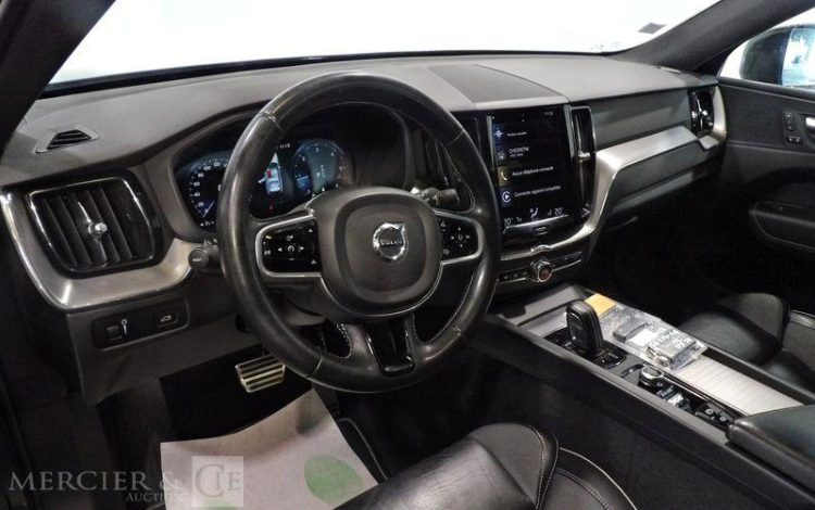 VOLVO XC60 GRIS FX-562-XA