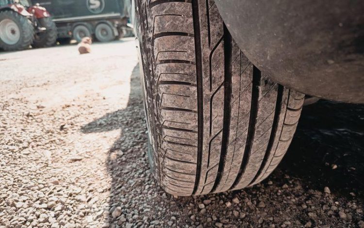 CITROEN C3 AIRCROSS BLUEHDI 110 S&S GRIS FZ-823-EP