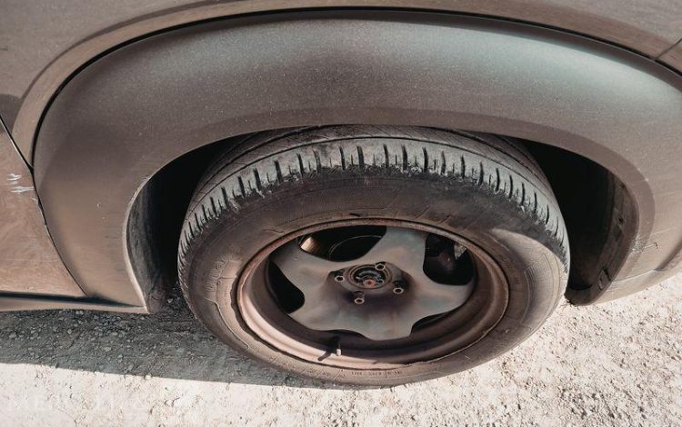 CITROEN C3 AIRCROSS BLUEHDI 110 S&S GRIS FZ-823-EP