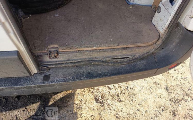 RENAULT MASTER FOURGON 2.3 DCI 135 33 L2H2 CONFORT BLANC GB-208-PT