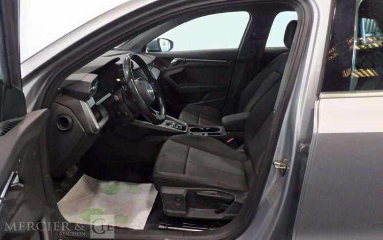 AUDI A3 SPORTBACK 1.4 40 TFSIE 204H 150 PHEV HYBRID BUSINESS LINE S-TRONIC BVA  GB-225-LN