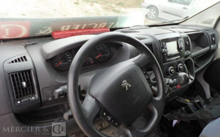 PEUGEOT BOXER PREMIUM L4H2 435 BHDI 165BVM6 BOIS  GB-288-MJ