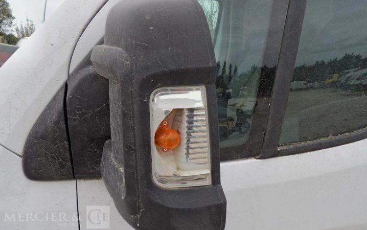 PEUGEOT BOXER PREMIUM L4H2 435 BHDI 165BVM6 BOIS  GB-288-MJ