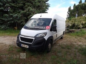 PEUGEOT BOXER PREMIUM 435 BHDI165 Bois 1/2 HAYON  GB-958-MH