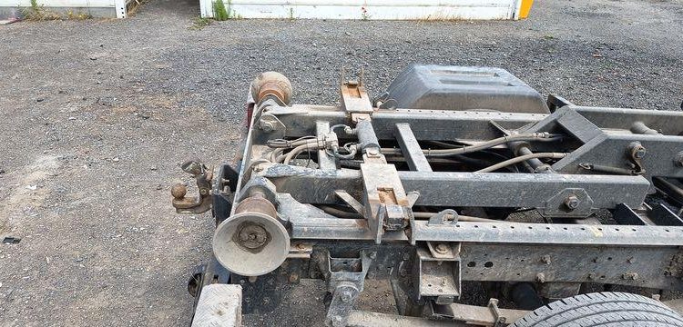 IVECO DAILY 6 CCB 35C16 3,0D 16V 160 CV  EQUIPE BRAS AMPLIROL + 3 BENNES BLANC GB-958-PW