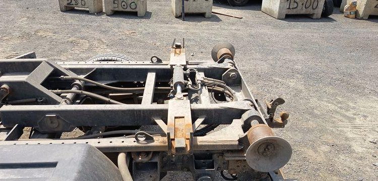 IVECO DAILY 6 CCB 35C16 3,0D 16V 160 CV  EQUIPE BRAS AMPLIROL + 3 BENNES BLANC GB-958-PW