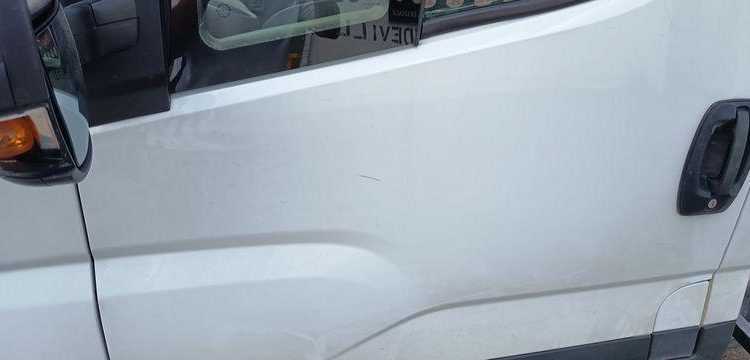 IVECO DAILY 6 CCB 35C16 3,0D 16V 160 CV  EQUIPE BRAS AMPLIROL + 3 BENNES BLANC GB-958-PW