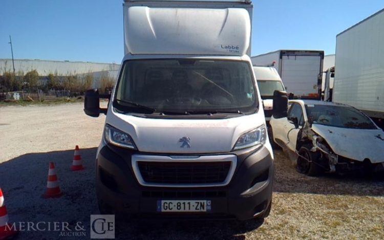 PEUGEOT BOXER CC L4 BLUEHDI 435 165 BVM6 Hayon  GC-811-ZN