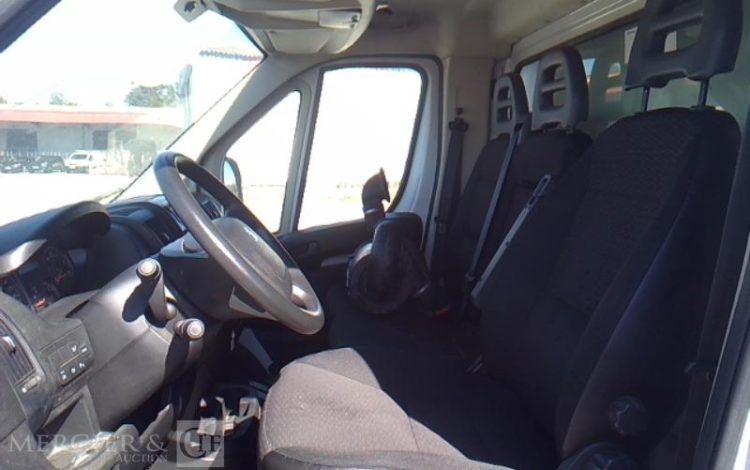 PEUGEOT BOXER CC L4 BLUEHDI 435 165 BVM6 Hayon  GC-811-ZN