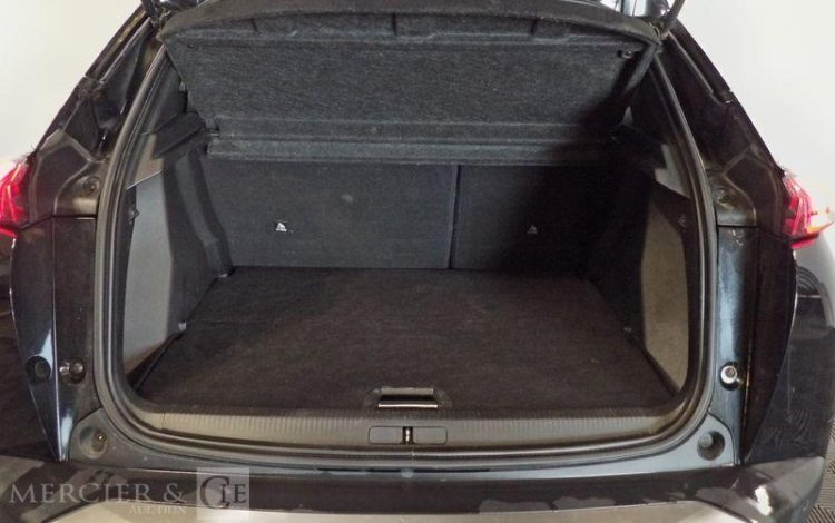 PEUGEOT 2008 ROADTRIP PURE TECH 130  GG-321-CV