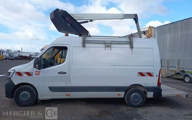 RENAULT MASTER L2H2  NACELLE KLUBB  KL32 – 12 METRES – DIESEL – 680 HEURES – ANNEE 2022 BLANC GG-770-QB