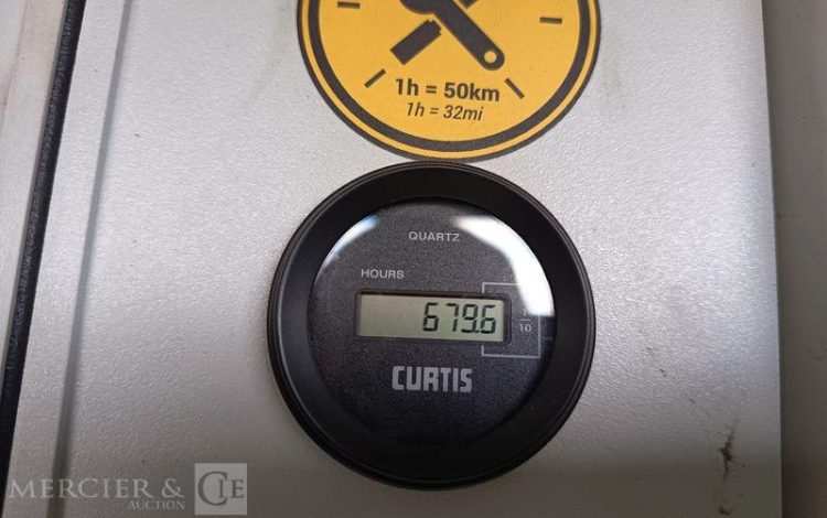 RENAULT MASTER L2H2  NACELLE KLUBB  KL32 – 12 METRES – DIESEL – 680 HEURES – ANNEE 2022 BLANC GG-770-QB