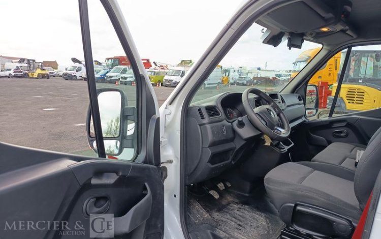 RENAULT MASTER L2H2  NACELLE KLUBB  KL32 – 12 METRES – DIESEL – 680 HEURES – ANNEE 2022 BLANC GG-770-QB