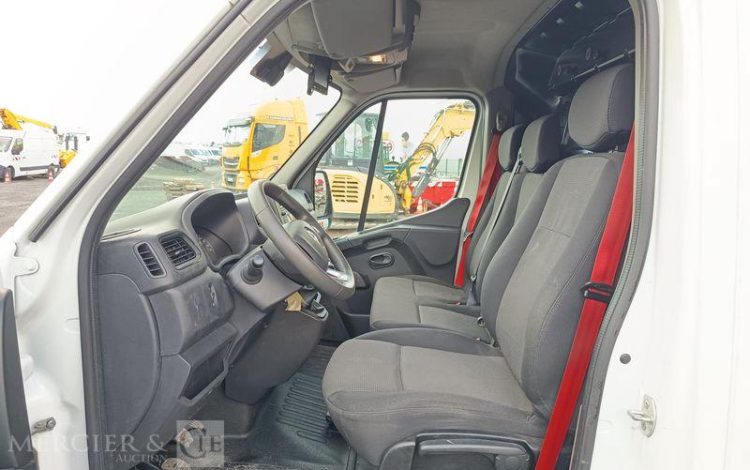 RENAULT MASTER L2H2  NACELLE KLUBB  KL32 – 12 METRES – DIESEL – 680 HEURES – ANNEE 2022 BLANC GG-770-QB