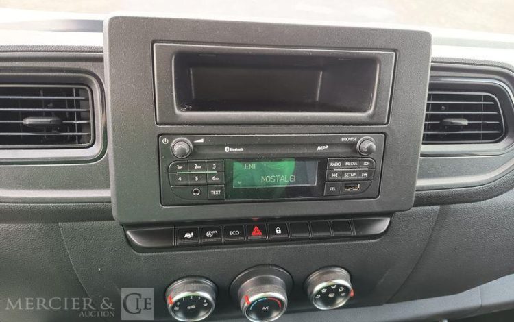 RENAULT MASTER L2H2  NACELLE KLUBB  KL32 – 12 METRES – DIESEL – 680 HEURES – ANNEE 2022 BLANC GG-770-QB