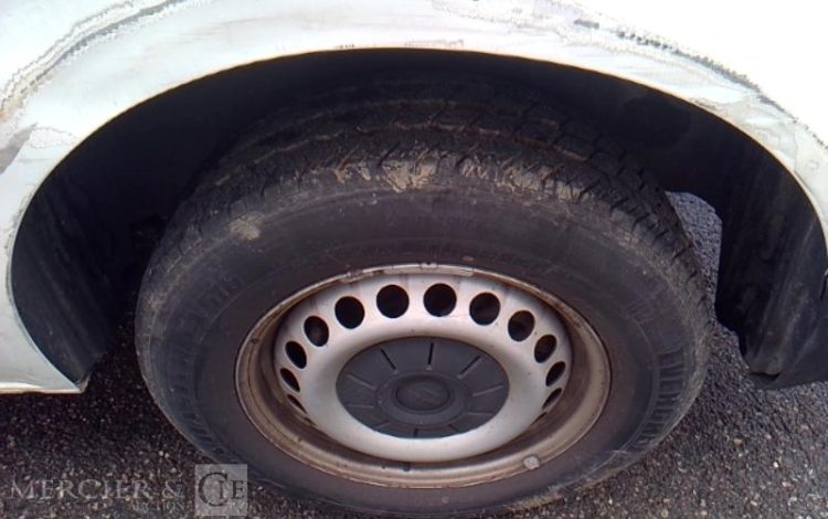 VOLKSWAGEN TRANSPORTER 2,8 T L1H1 2,0 BLANC GM-541-QK