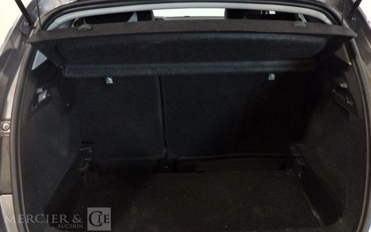 RENAULT CAPTUR TECHNO TCE 90 GRIS GW-335-SN