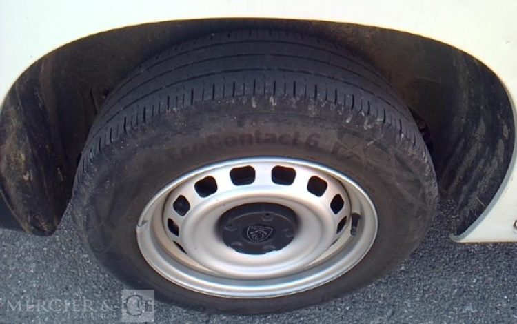 PEUGEOT PARTNER  GW-801-SK