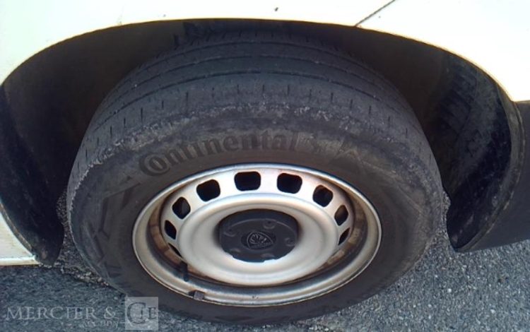 PEUGEOT PARTNER  GW-801-SK