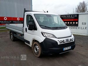 FIAT DUCATO PLATEAU 3.5 MAXI XL 2.2 180CH PACK TECHNO PREMIUM- 8904 KMS – ANNEE 2024 BLANC GX-276-YQ