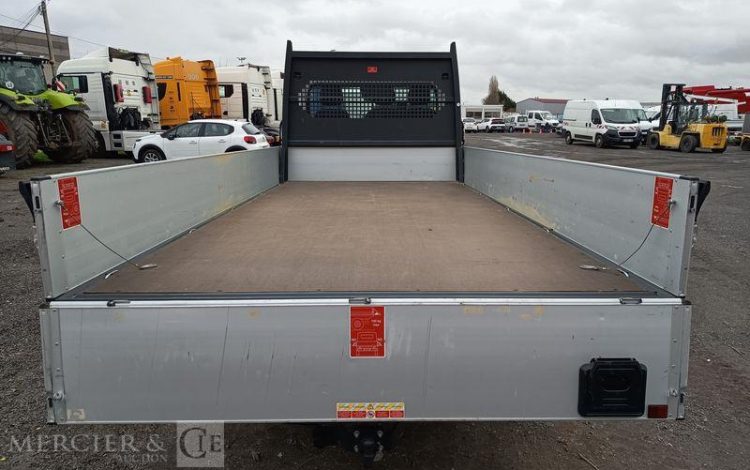 FIAT DUCATO PLATEAU 3.5 MAXI XL 2.2 180CH PACK TECHNO PREMIUM- 8904 KMS – ANNEE 2024 BLANC GX-276-YQ