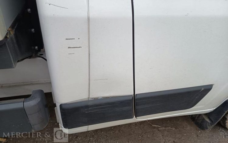 FIAT DUCATO PLATEAU 3.5 MAXI XL 2.2 180CH PACK TECHNO PREMIUM- 8904 KMS – ANNEE 2024 BLANC GX-276-YQ