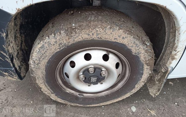 FIAT DUCATO PLATEAU 3.5 MAXI XL 2.2 180CH PACK TECHNO PREMIUM- 8904 KMS – ANNEE 2024 BLANC GX-276-YQ