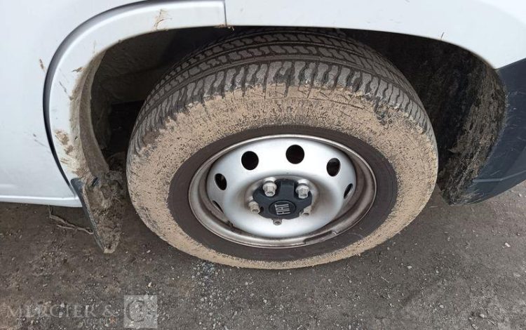 FIAT DUCATO PLATEAU 3.5 MAXI XL 2.2 180CH PACK TECHNO PREMIUM- 8904 KMS – ANNEE 2024 BLANC GX-276-YQ