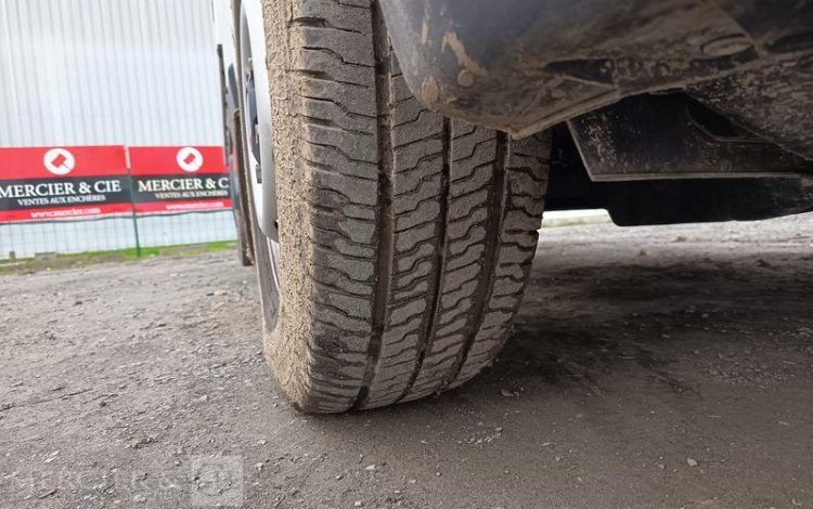 FIAT DUCATO PLATEAU 3.5 MAXI XL 2.2 180CH PACK TECHNO PREMIUM- 8904 KMS – ANNEE 2024 BLANC GX-276-YQ